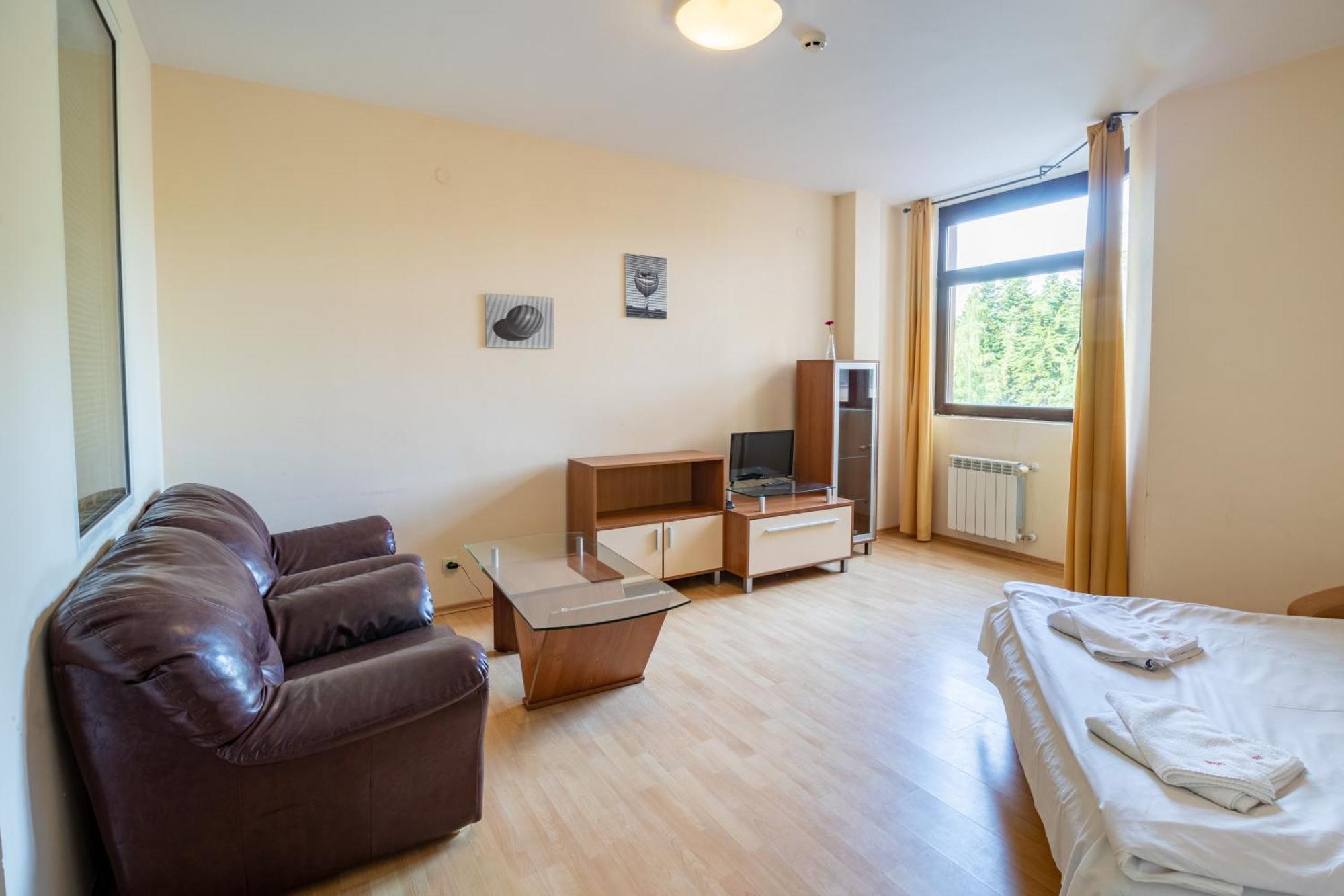 Charming One Bed Apartment 423 In Main Flora Building Боровец Экстерьер фото