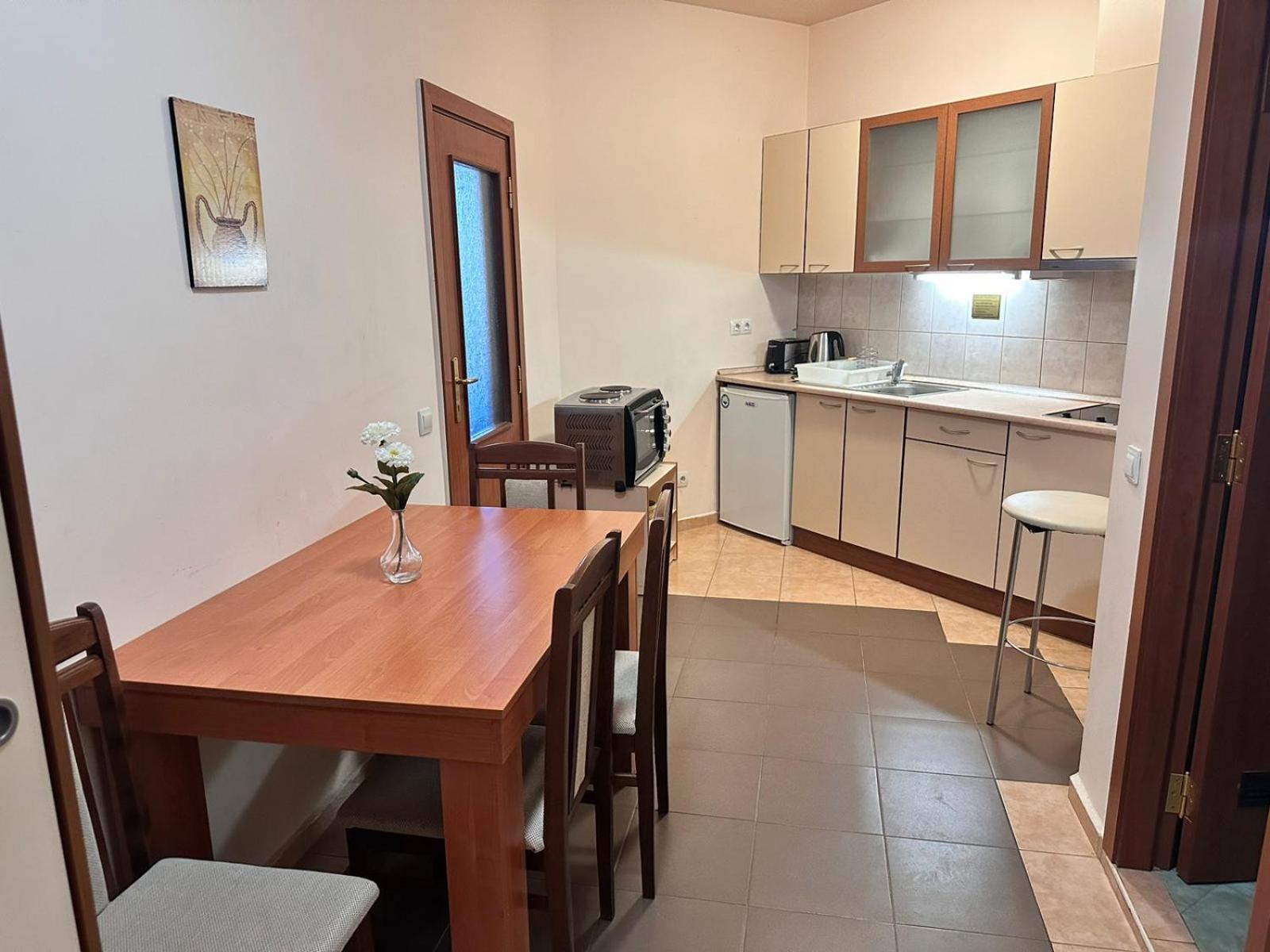 Charming One Bed Apartment 423 In Main Flora Building Боровец Экстерьер фото
